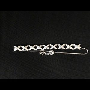 💎 Sparkly Rhinestone Bracelet